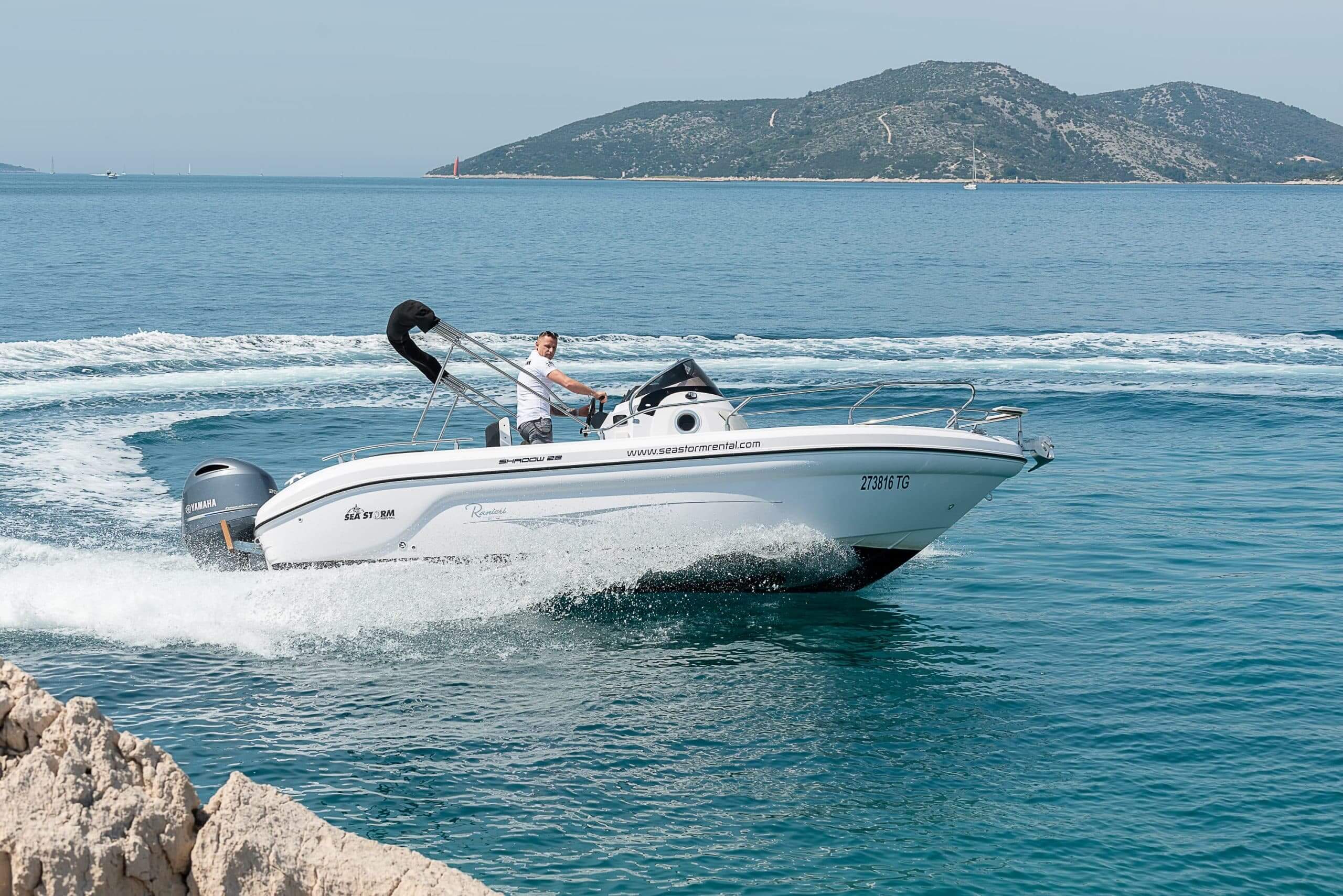 Ranieri Shadow 22